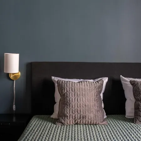 Centrally Located 3 Bedroom アパート *