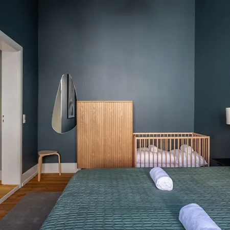 Centrally Located 3 Bedroom *