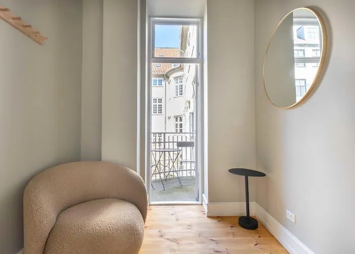 Centrally Located 3 Bedroom *