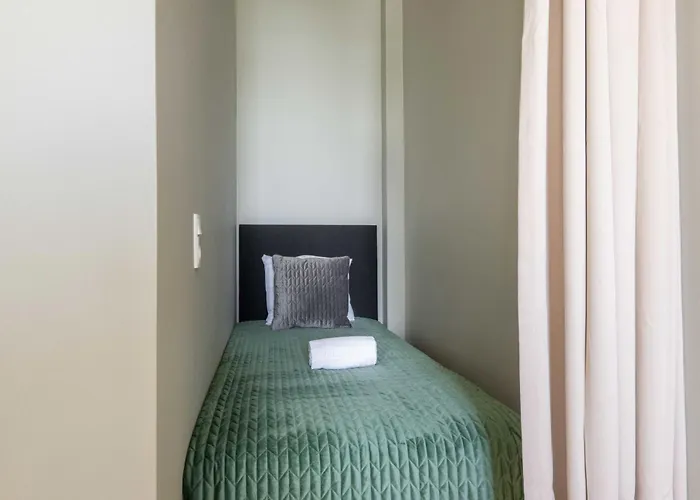 アパート Centrally Located 3 Bedroom